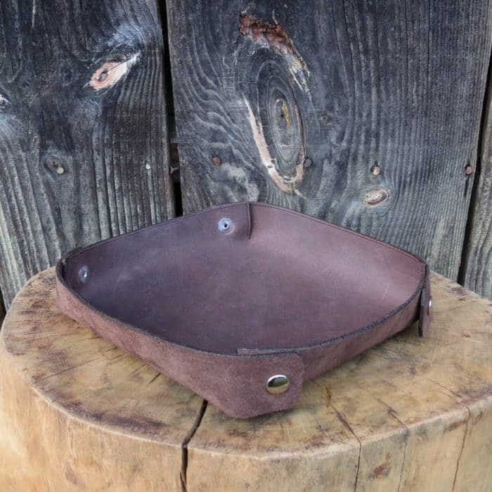 vide en cuir artisanal fabriqué en france